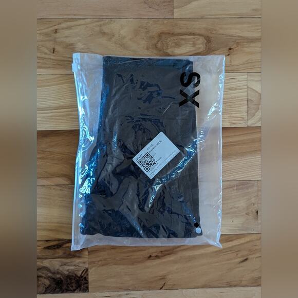 New Halara Seamless Leggings Size XS - Picture 8 of 8